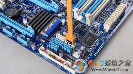 如何安裝雙硬盤？win7系統雙硬盤安裝使用方法