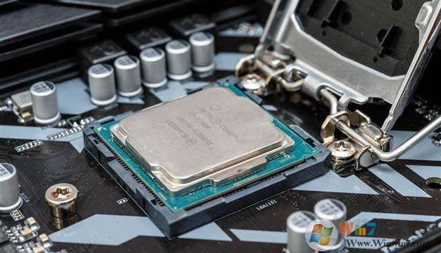 i5 8400和i7 7700K哪個好？酷睿i5-8400和i7-7700K性能差距對比評測